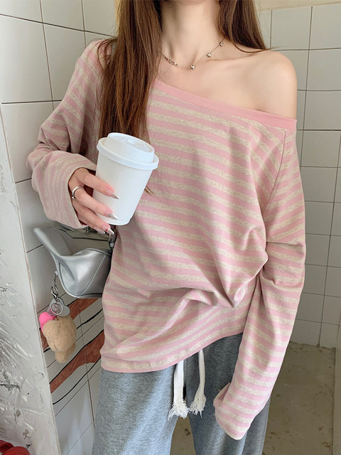 Korean Style Loose and Casual High-End Striped Long-Sleeve T-Shirt for Women, Spring Off-Shoulder Unique Raglan Top