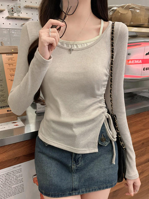 Color-Blocked Faux Two-Piece Unique and Beautiful Blouse for Women, Autumn Hong Kong Style Outfit with a Sense of Design, Drawstring, Pleated Slit Top