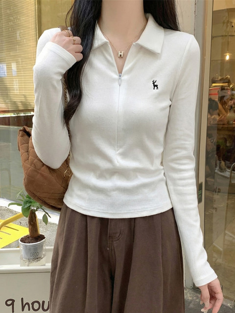 Fashionable Polo Collar Versatile Zipper Embroidered T-Shirt for Women, Spring College Style, Slim Fit, Unique, Beautiful, Age-Reducing Top