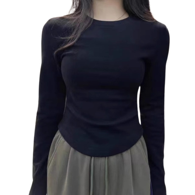 Warm Thermal Base Layer Shirt 2024 New Style for Women, Autumn and Winter, Curved Hem, Slim Fit, Petite Size, Round Neck, Long Sleeve T-Shirt for Women