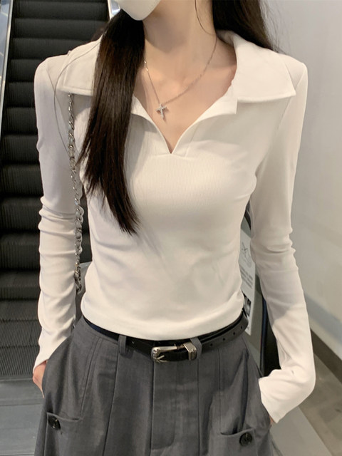 White Designer Polo Collar Unique Base Shirt for Women 2025 Early Autumn Simple Inner Wear Regular Shoulder Slim Fit Top