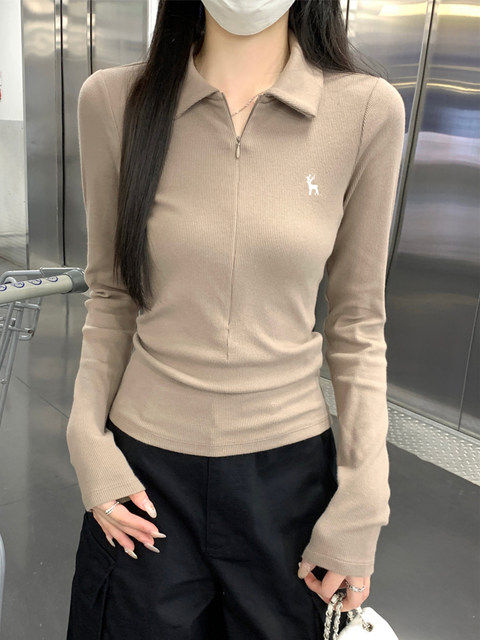 Chic Embroidered Slim-Fit Regular Shoulder T-Shirt for Women with a Stylish White Polo Collar, Inner Layer, Half-Zip Long-Sleeve Top