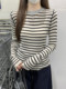 Korean-Style Fashionable and Elegant Round-Neck Color-Block Knit Sweater for Women, Autumn and Winter Design, Unique Striped Patchwork Long-Sleeve Sweater Trend