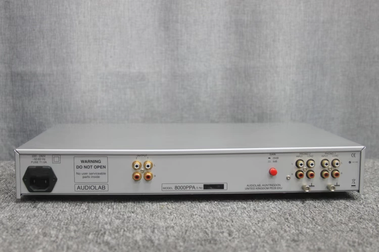 Audiolab Anh tự hào ca sĩ vinyl 8000PPA với máy ghi âm đầu vào nhóm MM MC 2 - Máy hát