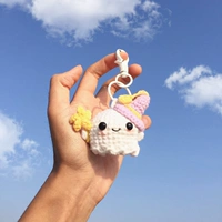 Шерстяная призрака-фиолета