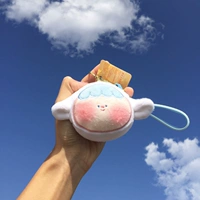 Ущипнуть лицо белую