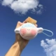 Ущипнуть лицо белую