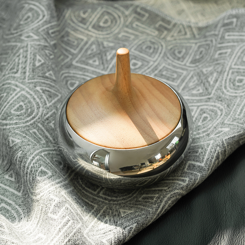 ladylike light and luxurious stainless steel sugar jars tea leaves jars with keys to contain table wine cabinet decorations hem-Taobao