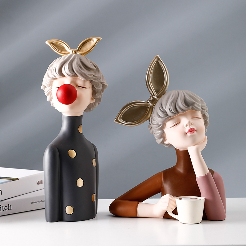 Creative living room TV cabinet decoration bubble girl new wedding gift for the new housewarming gift