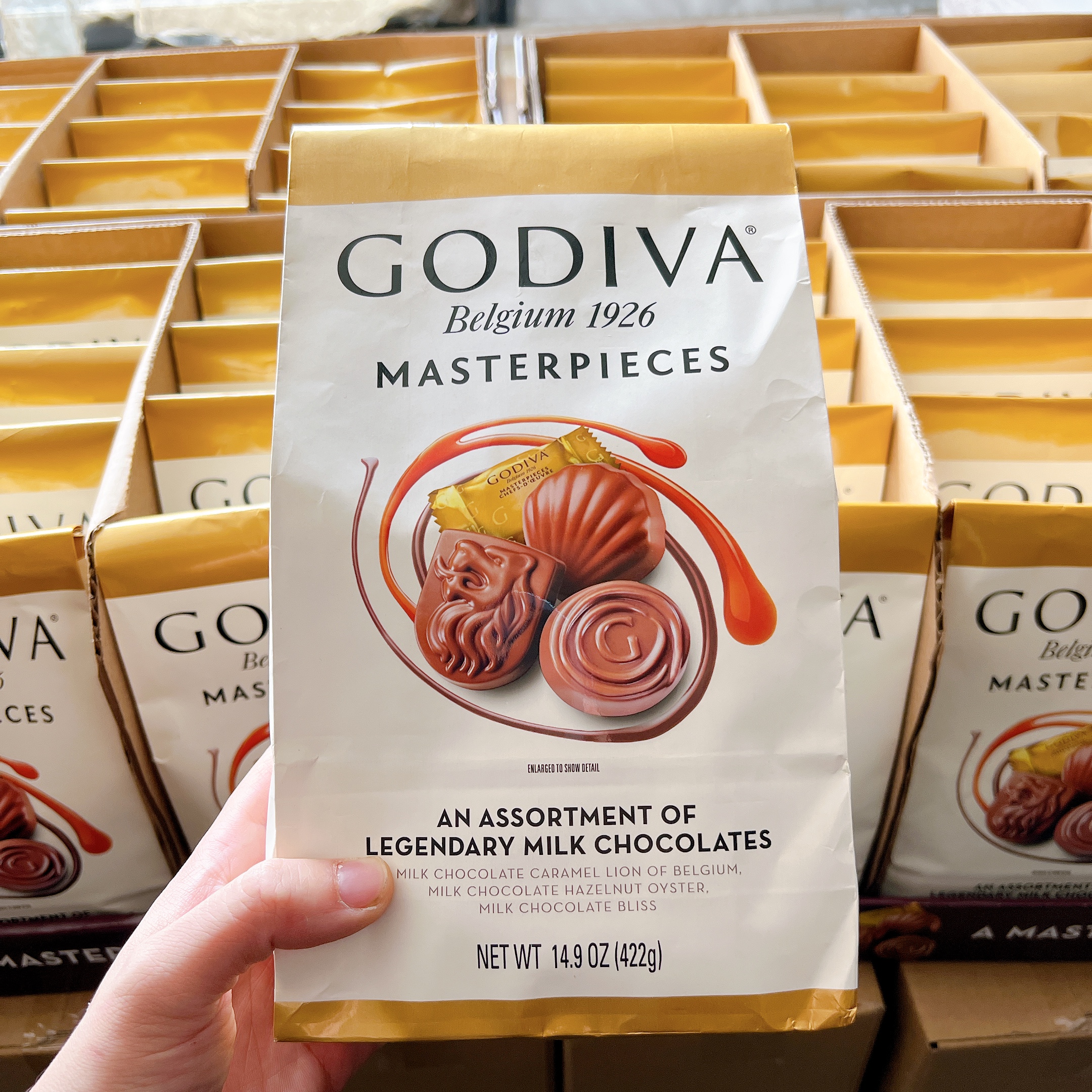 Original imported Godiva Godiva soft heart sandwich milk chocolate 422g assorted food bagged snacks