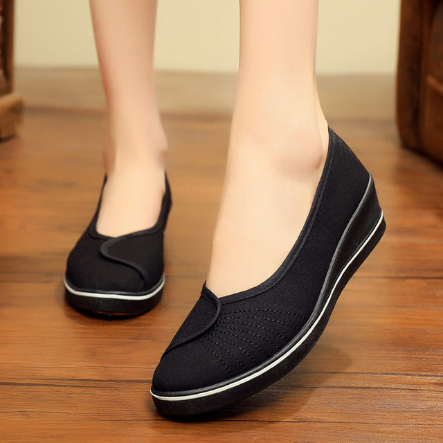 Genuine old Beijing cloth shoes women's shoes one word nurse shoes white wedge thick bottom work shoes black beauty shoes