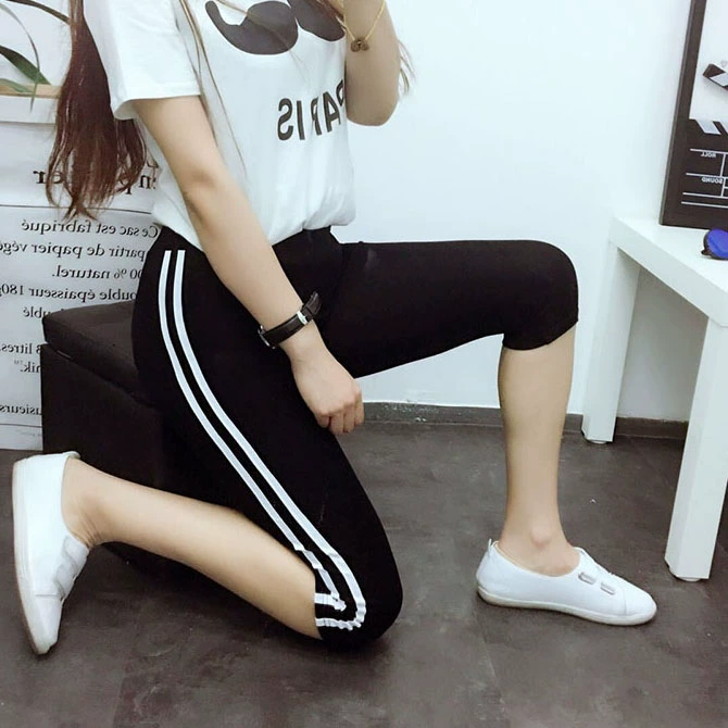 Mùa hè bên sọc quần legging thể thao tám điểm phụ nữ mặc người mẫu gầy nhỏ bó sát quần yoga bó chân - Quần tây thường