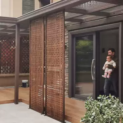 Outdoor anti-corrosion wood fence Courtyard garden fence climbing rattan flower rack Indoor balcony decorative wood partition solid wood fence