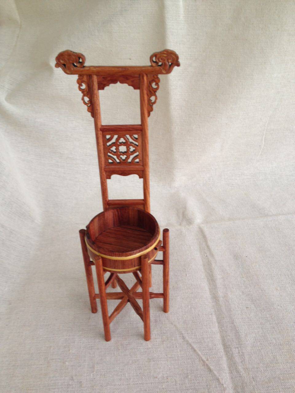 White Acid Branches Face Basin Rack Red Wood Handicraft Imitation Ancient Miniature Mini House With Creative Gifts