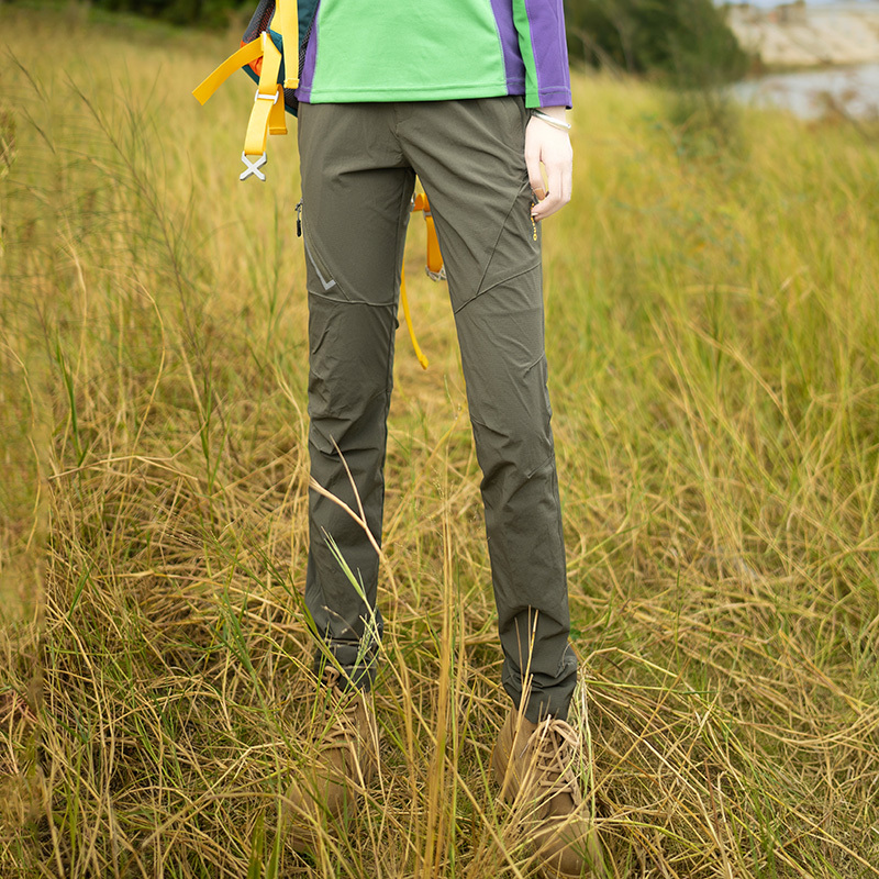 Quick-Drying Pants for Outdoor Sports, Women's Slightly Elastic, Breathable, Sweat-Absorbent, Water-Repellent Hiking, Mountaineering, Camping, Casual Quick-Drying Long Pants