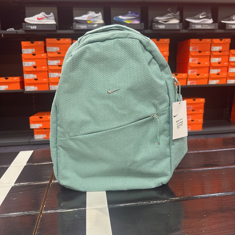 Nike's New Men's and Women's Student Bag, Light Green Breathable Sports and Leisure Backpack, School Bag Ib6197-017