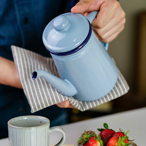 Enamel Teapot ins Camping Oil Pot Japanese Style Cold Water Pot Outdoor Enamel Pot Portable Pour-Over Coffee Pot