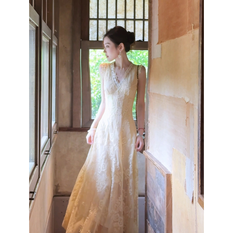 Tinghe【Forget Time】12-Piece Alençon Handmade Needlework Lace Dress for Women, Summer Heavy-Duty Sleeveless Long Dress Tinghe【Forget Time】12-Piece Alençon Handmade Needlework Lace Dress for Women, Summer Heavy-Duty Sleeveless Long Dress