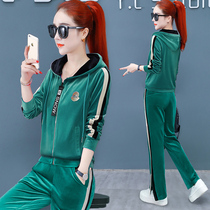 BBQ gold velvet suit womens 2020 spring and autumn new Korean fashion casual sportswear sweater loose two-piece suit