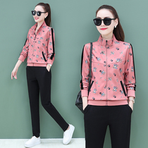 BBQ casual clothes sports suit womens spring and autumn 2020 new loose large size long-sleeved stand-up collar sweater two-piece tide