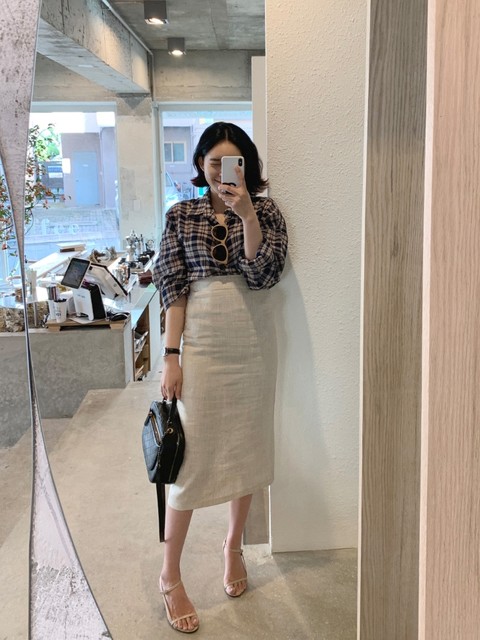 Linen Bamboo Cotton Blend Color H-Line Pencil Skirt, Slim Fit, Straight Cut, Mid-Length, High-Waisted, Summer, Back Slit, Petite Size