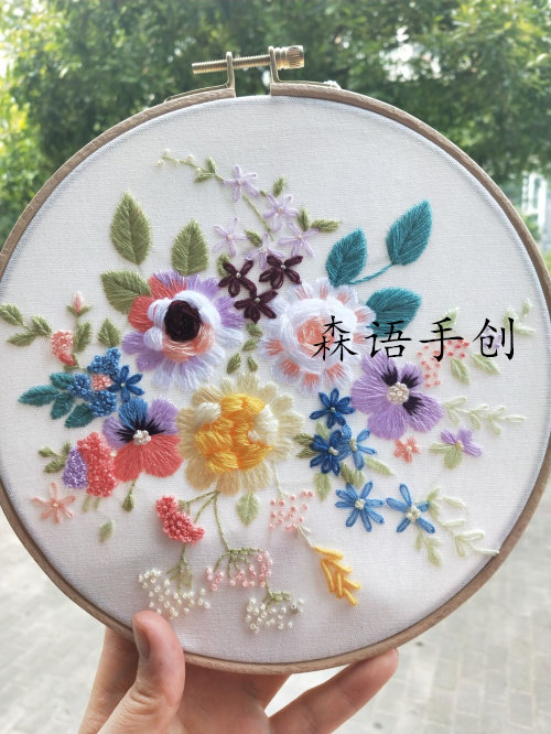 Sinian Hand Creationist handmade 3D floral embroidered material bag embroidered with flowers and flowers