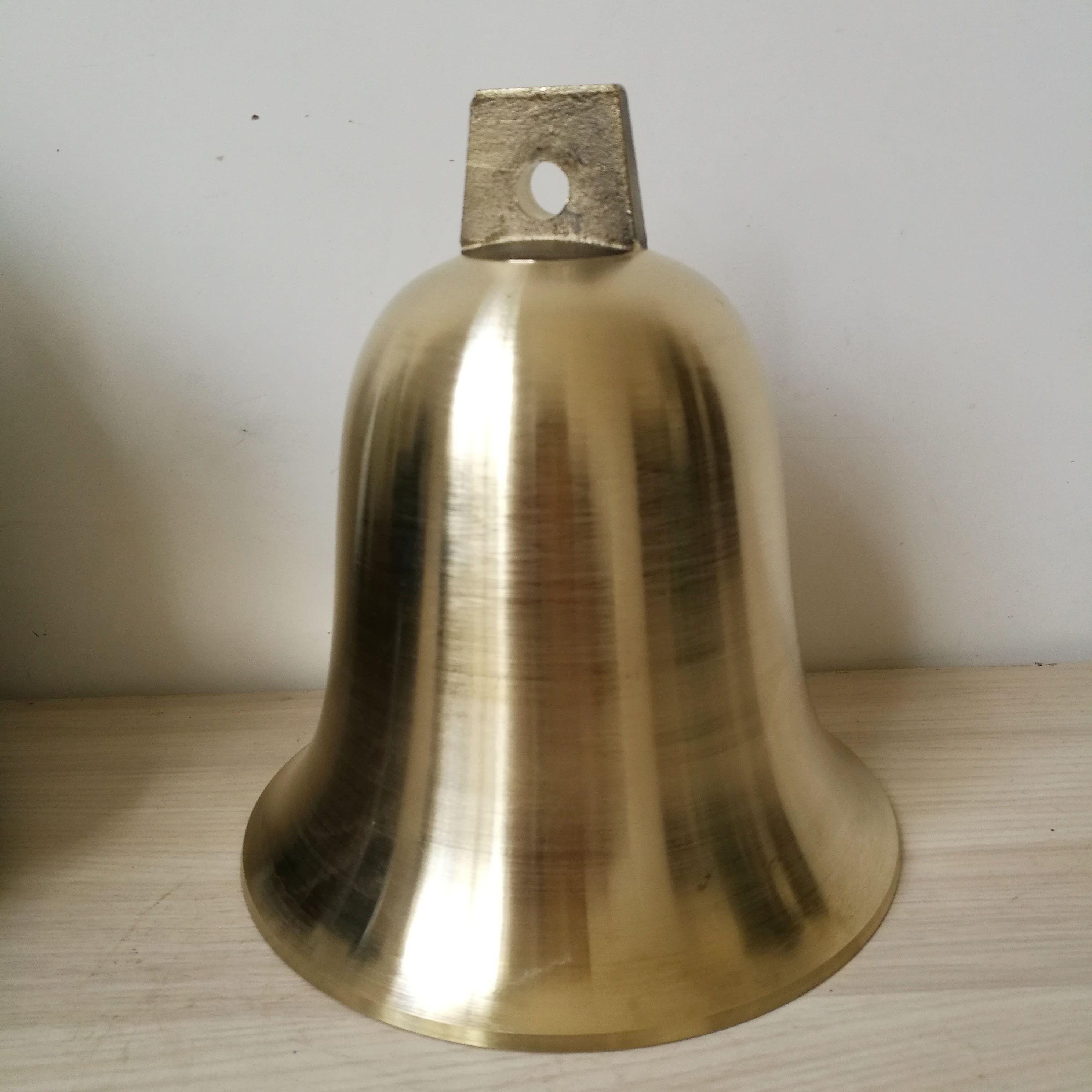Brass bell - copper bell - yellow - yellow - shake Fengshui crafts