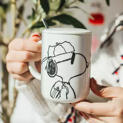 Cute Snoopy ceramic mug creative personality trend simple Japanese girl household water cup with lid