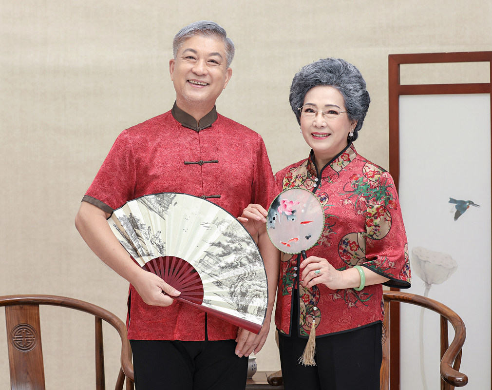 Летний шелковый комплект для пожилых людей, парная одежда, платье, для среднего возраста, для влюбленных Yu Jin set 