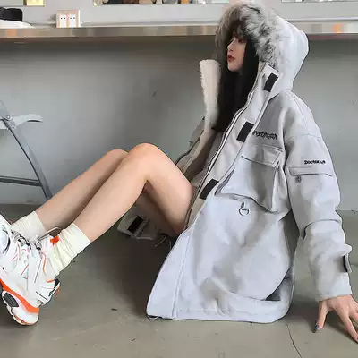 There is an ideal national tide suede plus velvet coat, men's mountain carving long version of the couple's winter clothes, thickened cotton clothes, female DOCTOR M