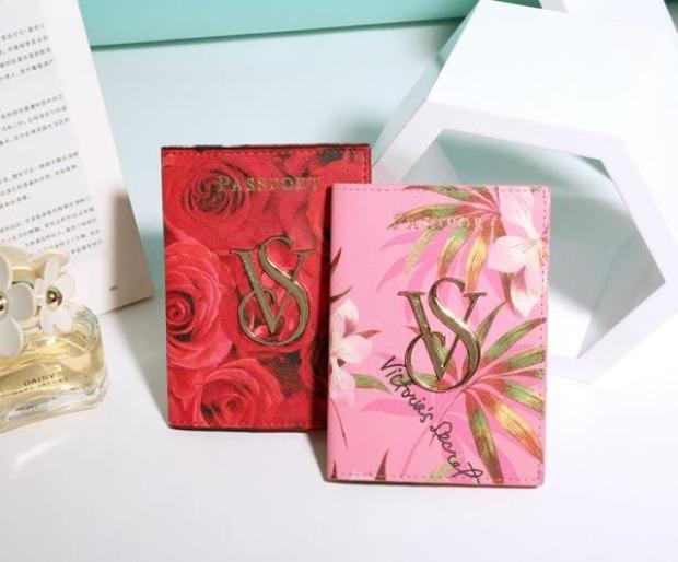 Victoria Secret Pack Hộ chiếu Hộ chiếu Gói tài liệu Túi hộ chiếu VS Hộ chiếu VS Túi VS bao hộ chiếu khắc tên