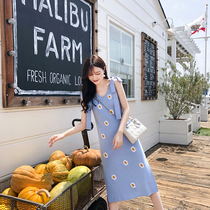 Yang small roll 2021 Spring New Ice Silk thin daisy embroidery sling slim knit dress short sleeve top