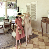 Yang small roll 2021 spring new retro elegant v collar temperament wind girl exquisite waist slim dress female