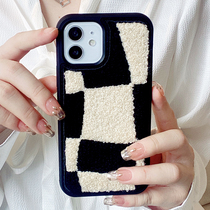 Black and white contrast plush mobile phone case iPhone12Promax Apple 11 new xs autumn and winter mini Creative x black border 11Pro personality ip simple Female 7 Net Red