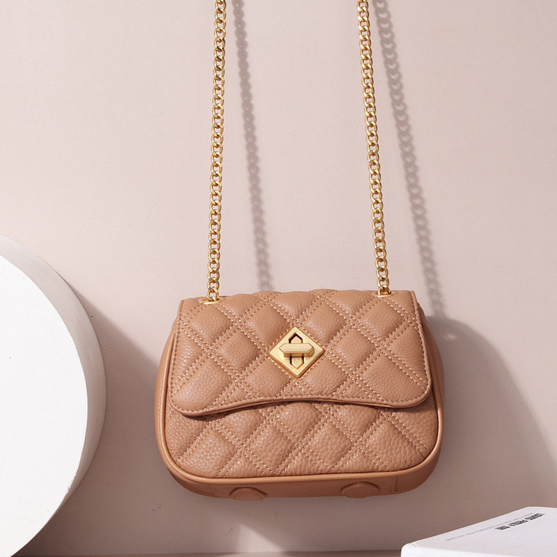 Small bag women 2022 fashion fairy style rhombic chain bag new leather women's bag trend Messenger shoulder bag trend