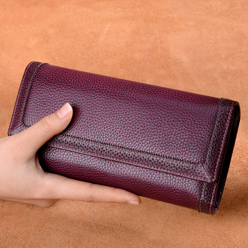2022 new women's bag leather wallet long version trendy fashion ladies leather buckle clutch wallet wallet card holder