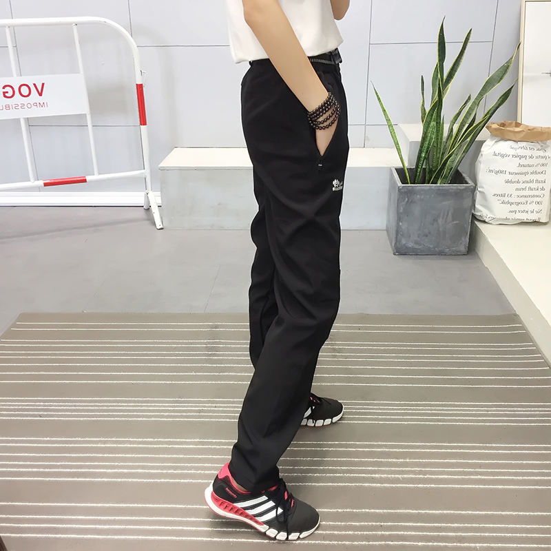 Outdoor punching pants woman waterproof windproof and warm and warm plus suede thickened quick dry pants Soft case pants Climbing Pants Sports Pants