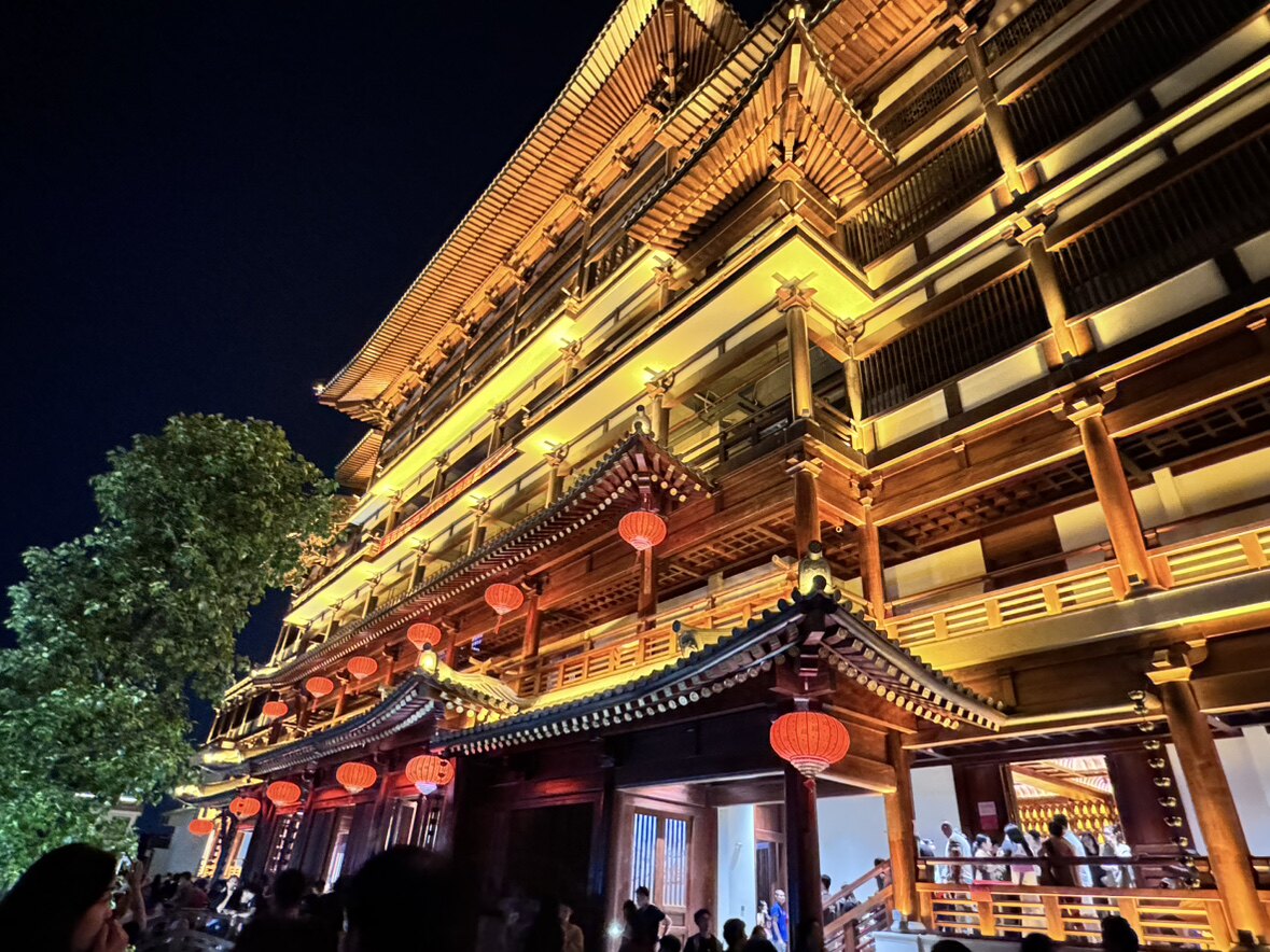 悦时代灯饰