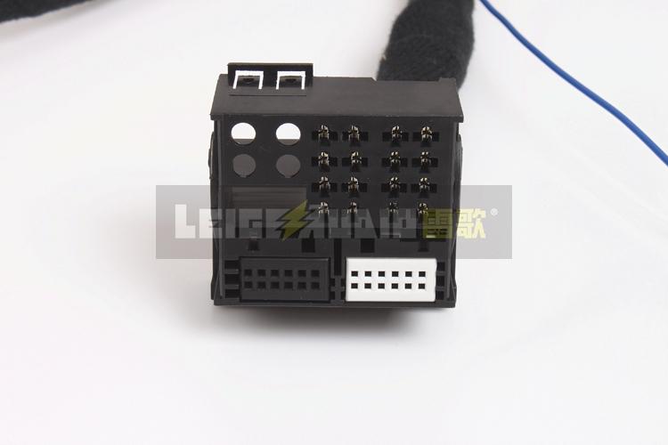Bộ khuếch đại công suất xe DSP sửa đổi đầu lớn của Volkswagen Số 5 dây khai thác không dây đôi plug-in nhóm đuôi đồng 1,5 mét nguyên chất - Âm thanh xe hơi / Xe điện tử loa xe oto