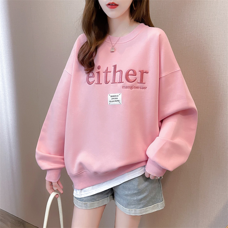 Small gestational woman dress in spring autumn blouse with loose short taller 150cm sweatshirt with little fresher out of the spring clothing