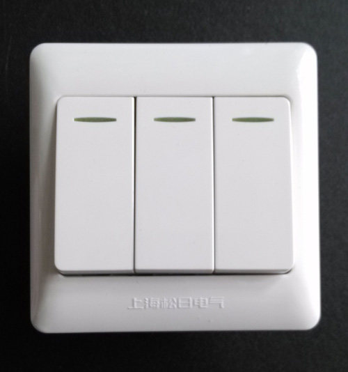 Shanghai Songri switch socket 3 open double control three position double control fluorescent switch three open double control