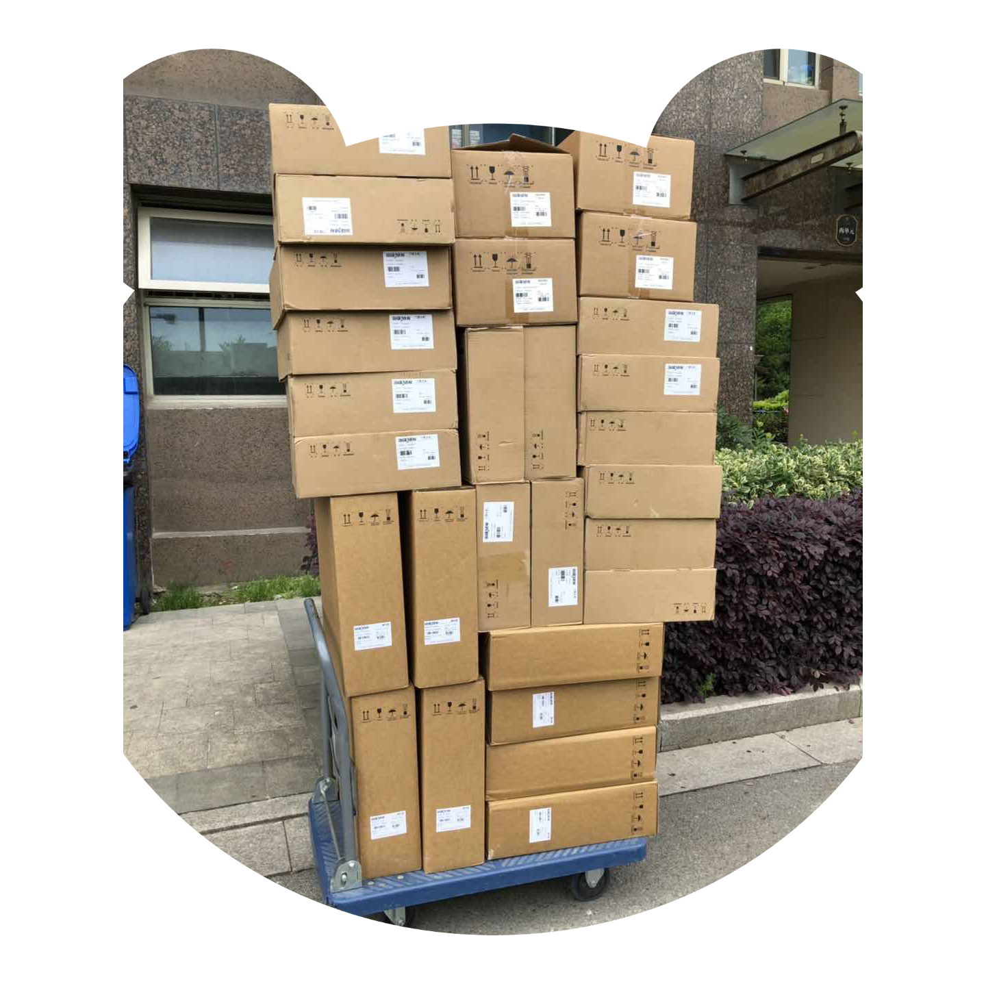 Haikang DS-6908UD 8 Road supports H 265 HD decoder to support 4K original spot