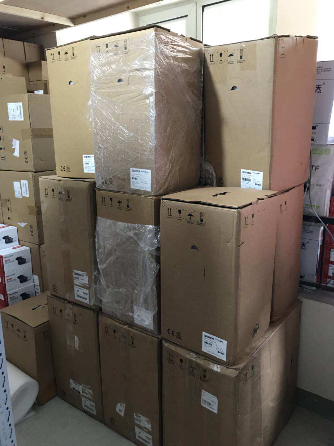 Spot original Hikvision 2 million 7-inch high-speed ball machine DS-2DE7220IW-A 7223IW-A