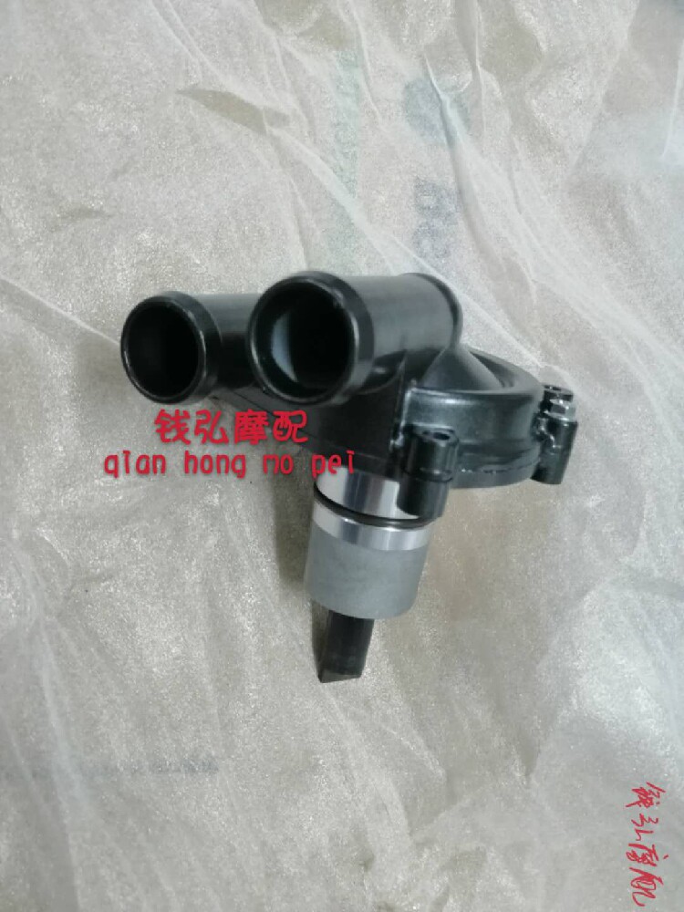 Qian Hong Mo is suitable for Belini 752S BJ750GS water pump assembly water pump guard plate water pump cover