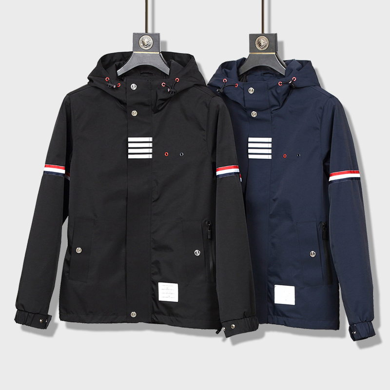 Tb Double-Sleeve Tapestry Jacket for Men and Women, Same Style for Couples, Loose Hooded Autumn and Winter Windbreaker, Casual Outerwear, Stylish Jacket