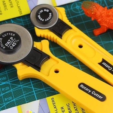 Taiwan Jiuyang cutting wheel knife round knife blade patchwork wheel knife leather wheel knife 28 45mm cutting round knife