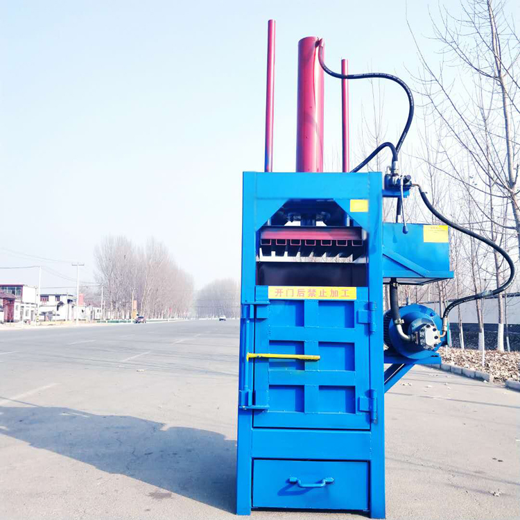 200L 200 litres of paint barrel ink barrel large iron barrel waste oil barrel press flat machine compressor hydraulic press