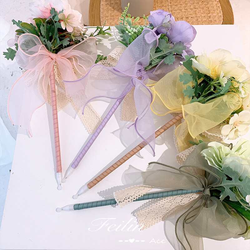 Flower pen Teacher's Day gift 2021 new practical female delivery teacher Gift bouquet pen Artisanal Rose Ballpoint Pen