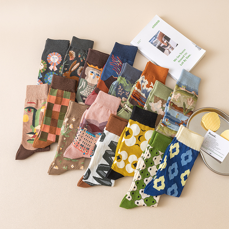 Crazysox 4 Pairs Gift Box Set Women's French Light Luxury Niche Mid-Calf Xinjiang Cotton Artistic Oil Painting Abstract Socks