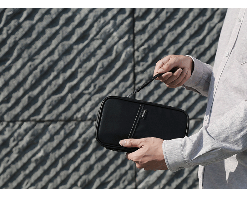 Визитница 出国旅行防水证件收纳包机票夹随身便携rfid防盗多功能卡包护照包 Potravel. design